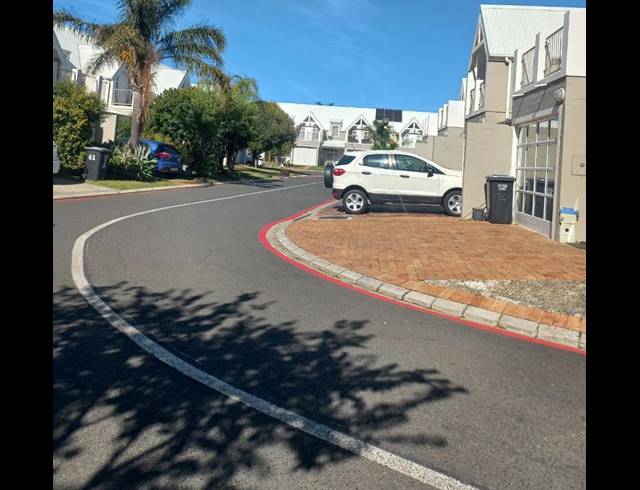 4 BEDROOM TOWNHOUSE FOR SALE IN GULDENLAND